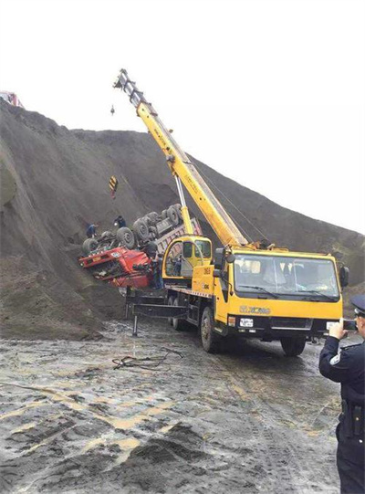 建邺区上犹道路救援